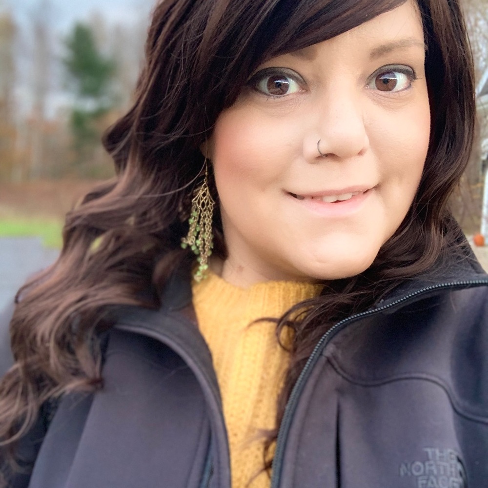 Meet your Posher, Abby